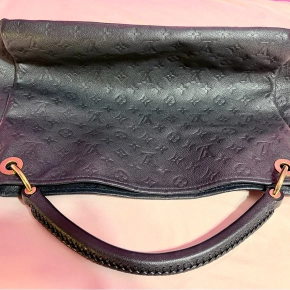 PreLoved Authentic Louis Vuitton Artsy Monogram Empreinte Leather Made in France - Picture 10 of 14